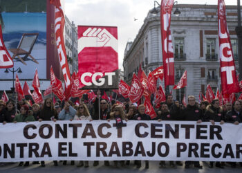 Los trabajadores del Contact Center inician la huelga de 24 horas de manera masiva