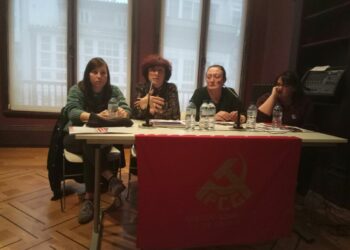 O Partido Comunista de Galicia celebrou onte a mesa redonda «Mulleres con Clase» dentro das actividades conmemorativas do 8M