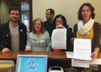 IU pide en el Congreso conocer la documentación de la comisión que investigó el asesinato de García Caparrós