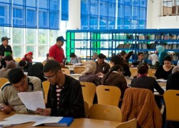 Solo 1 % de los estudiantes pobres culmina la universidad