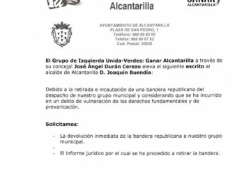 Izquierda Unida-Verdes Alcantarilla denuncia la actitud fascista del Alcalde de Alcantarilla Joaquín Buendía, al ordenar retirar una bandera republicana de su despacho municipal