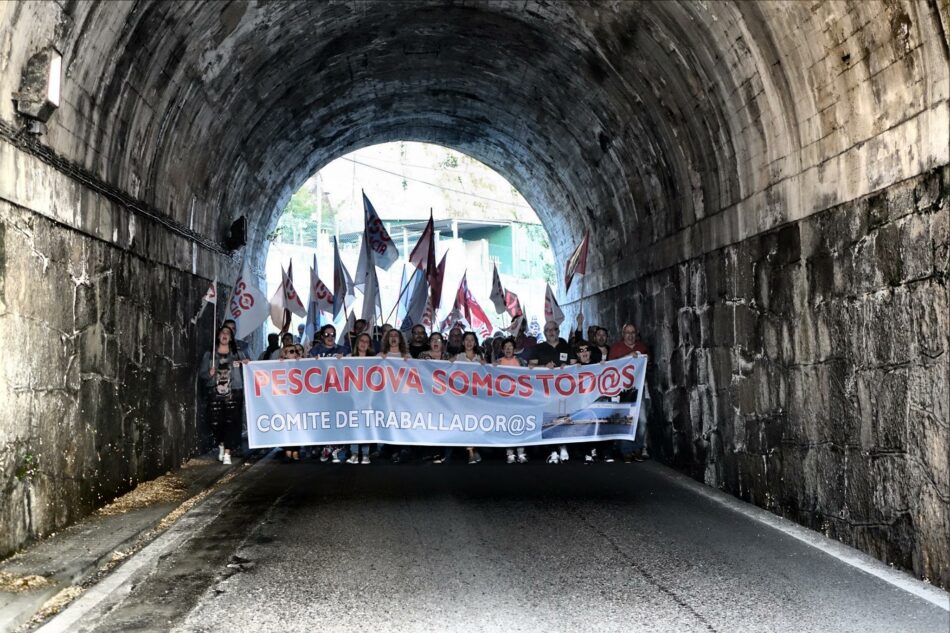 Chapela leva ate a factoría de Pescanova a protesta contra a multinacional