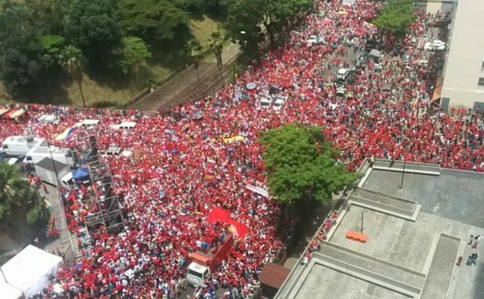 Más de 3 millones de chavistas se movilizaron ayer en Venezuela en apoyo a Maduro y la Revolución Bolivariana