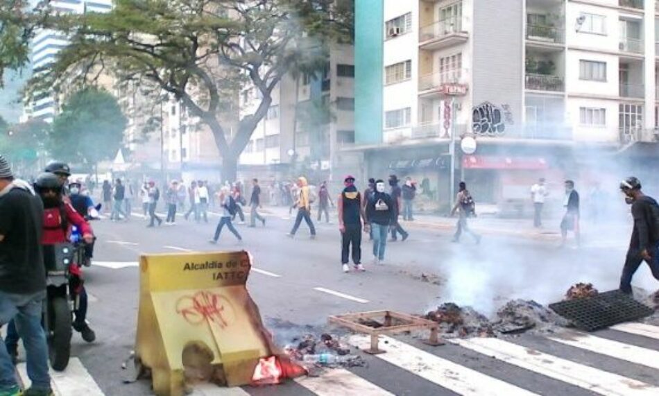 Crónica desde adentro de la violencia callejera