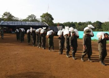 Colombia: FARC-EP envían dos toneladas de productos básicos a Mocoa