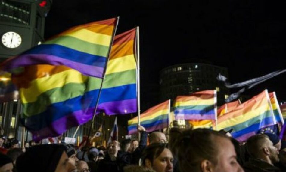 ONU: Hombres gays deben ser liberados de campos en Chechenia