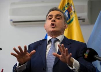 Defensor del Pueblo venezolano rechaza «ultimátum» de la AN