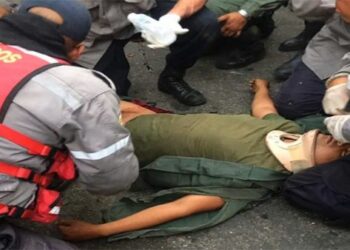 Dos GNB heridos por disparos en protesta opositora de Venezuela
