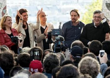 Mélenchon aboga por una «Europa insumisa» en cierre de campaña