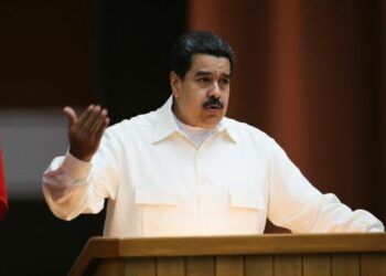 Nicolás Maduro: No podrán con la fuerza de los revolucionarios