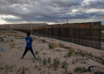 México considera que muro fronterizo es un acto «hostil»