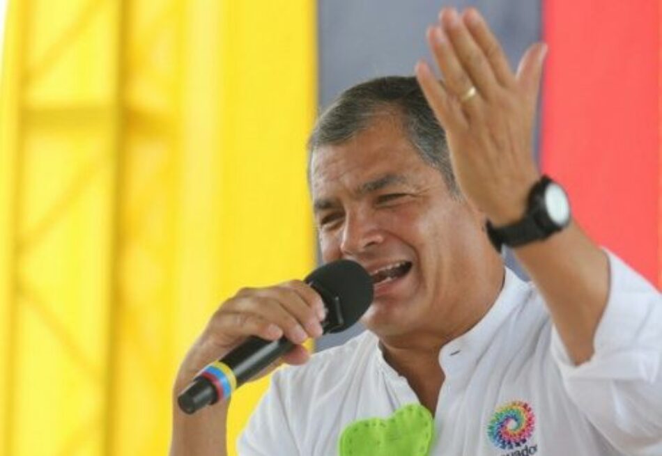 Correa convoca a una gran movilización en respaldo a la democracia ecuatoriana