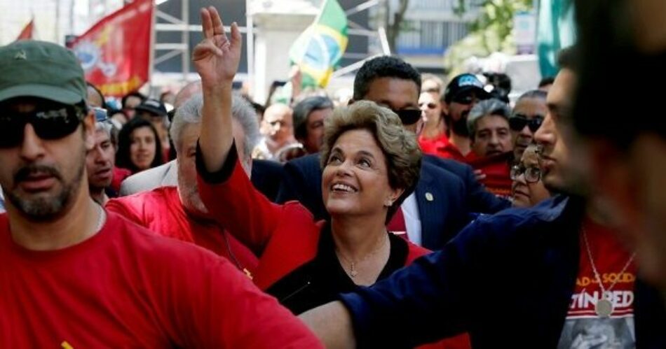 Rousseff niega uso de recursos irregulares en campaña electoral