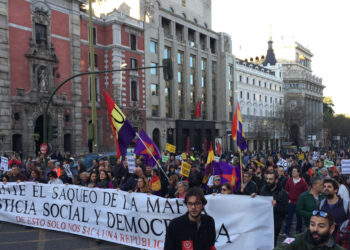 5000 personas se manifestaron contra los Presupuestos Generales del Estado