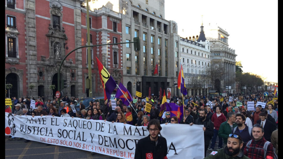 5000 personas se manifestaron contra los Presupuestos Generales del Estado