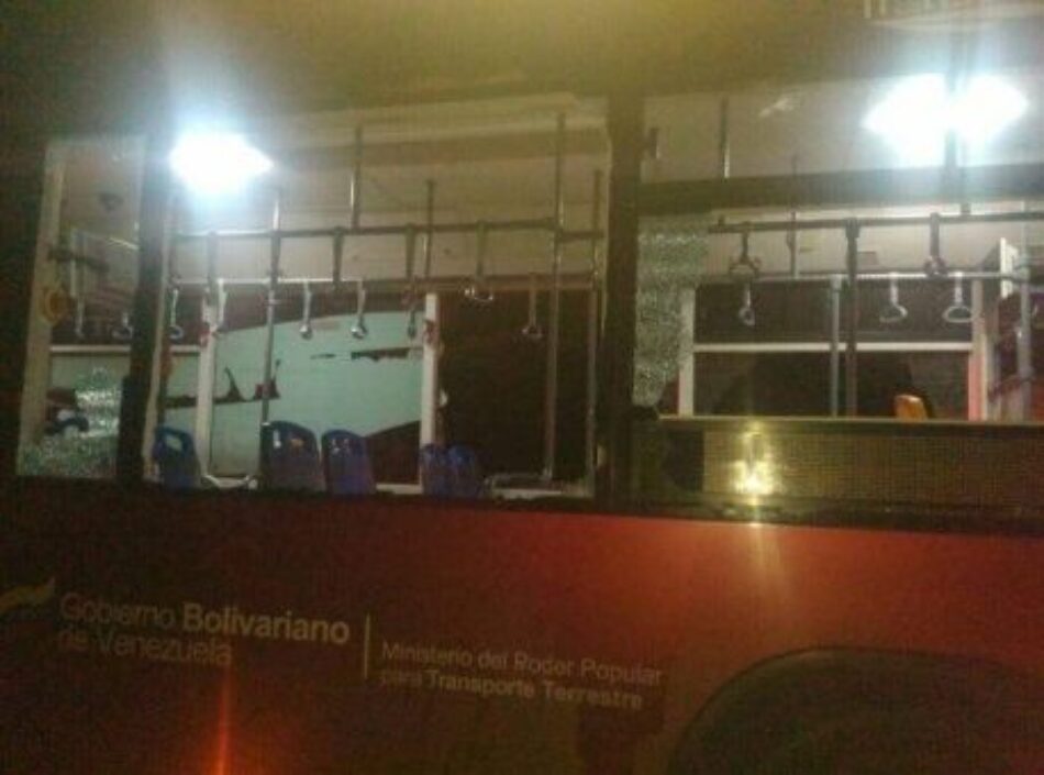 Ministro de Transporte en Venezuela repudia actos vandálicos
