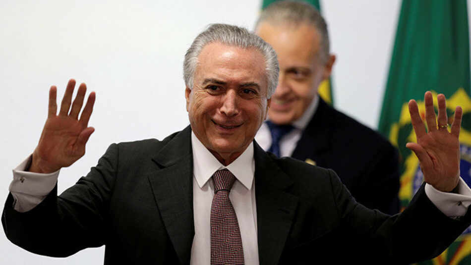 Temer pide suspender investigación de corrupción en su contra