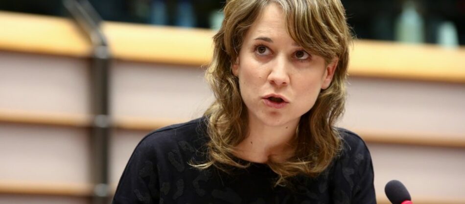 Esquerda Unida, da man da eurodeputada Marina Albiol, insta á CE a investigar a presunta malversación de diñeiro na xestión de fondos europeos levada a cabo por persoas vinculadas ao PP de Ourense
