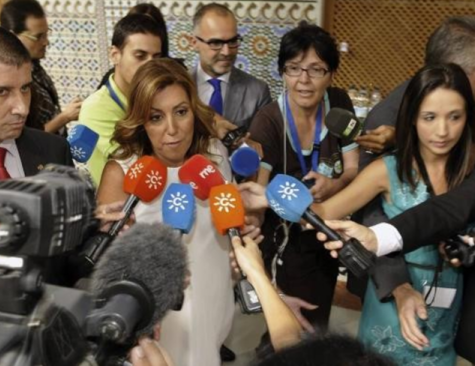 Podemos pide explicaciones al Gobierno por poner medios públicos al servicio de la campaña de Susana Díaz