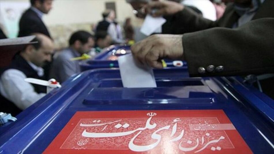 Irán celebra hoy elecciones presidenciales