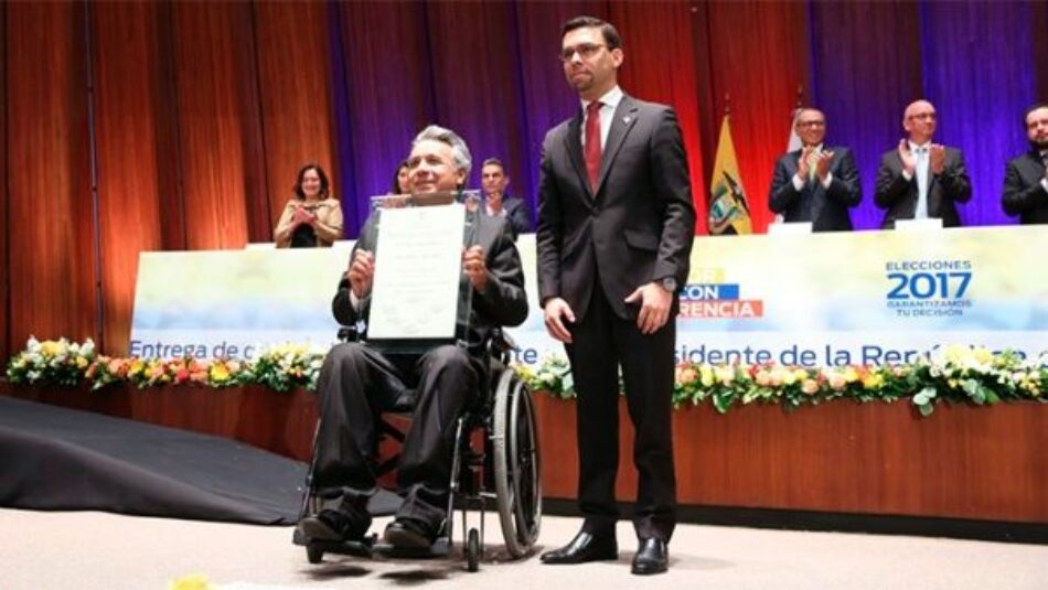 CNE de Ecuador entrega credenciales a Lenín Moreno y Jorge Glas