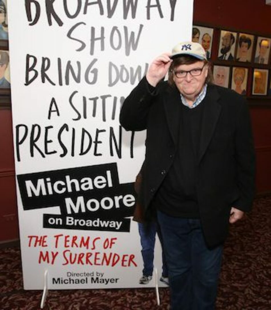 Michael Moore escenificará en Broadway un monólogo sobre Trump