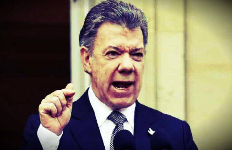 Santos critica la democracia en Venezuela y mantiene toque de queda en Buenaventura (Colombia)