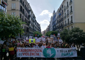 Unas 80.000 personas gritan en Madrid Tauromaquia es Violencia