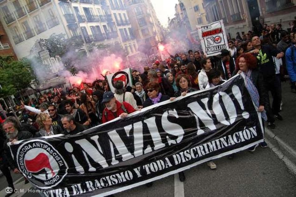 Cientos de personas muestran su rechazo al Hogar Social Madrid