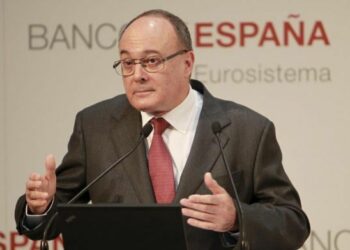 IU impulsa que el gobernador del Banco de España explique en el Congreso su control de la crisis del Banco Popular tras afirmar «no estar preparado» 24 horas antes de caer en manos del Santander