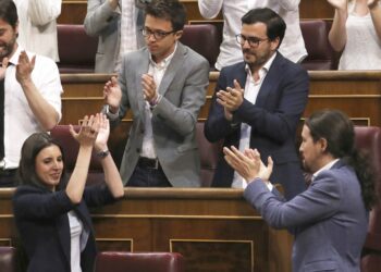 La moción de censura: construyendo el futuro