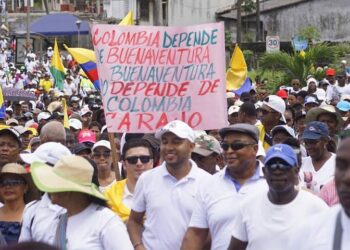 «Fuerza desmedida en Buenaventura no tiene justificación», denuncia defensor del Pueblo colombiano