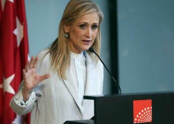 Trasladan a Cifuentes su inquietud ante los recortes aplicados a la RMI en los cinco primeros meses de 2017