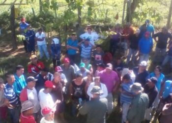 Campesinos de Barinas (Venezuela) inician rescate de finca de terrateniente