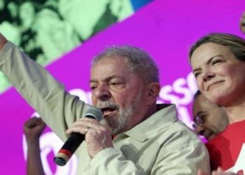 Lula sigue liderando encuestas para elecciones presidenciales