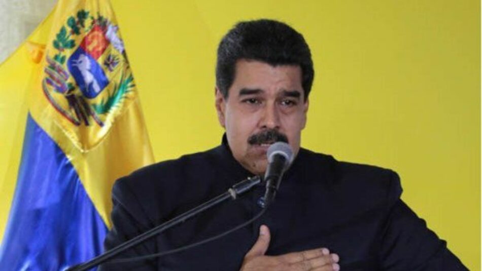 Maduro aprueba 298 mil 470 millones de bolívares para comercios destruidos por violencia opositora