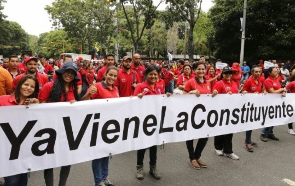 Firmas en respaldo a la Constituyente en Venezuela se entregan hasta este lunes