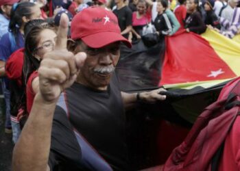 Venezuela. Poder Popular. Pueblo revolucionario se concentra en Miraflores en rechazo al terrorismo
