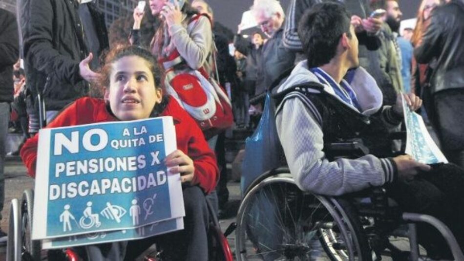 Ordenan al gobierno de Argentina restituir 400 pensiones