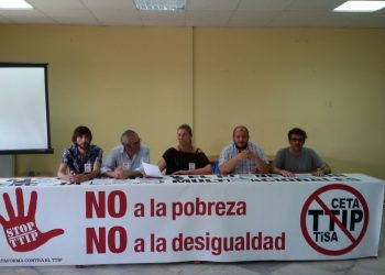 «La democracia y los servicios públicos  ¡No se venden, se defienden!»