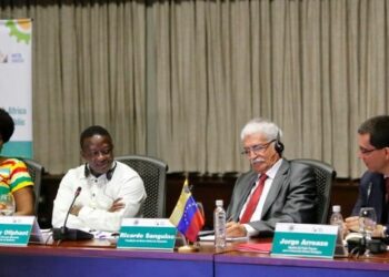 Venezuela y Sudáfrica acuerdan cooperación en ámbito minero