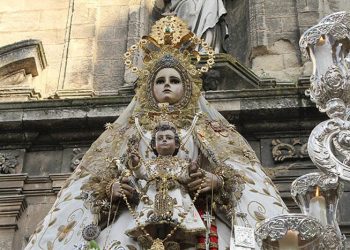 Europa Laica recurre la concesión de la medalla de oro de Cádiz a la virgen del Rosario