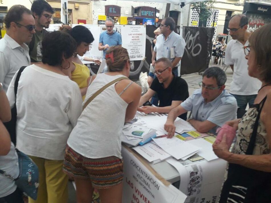 La asociación vecinal de Las Letras solicita al Ayuntamiento la clausura inmediata de 250 viviendas turísticas