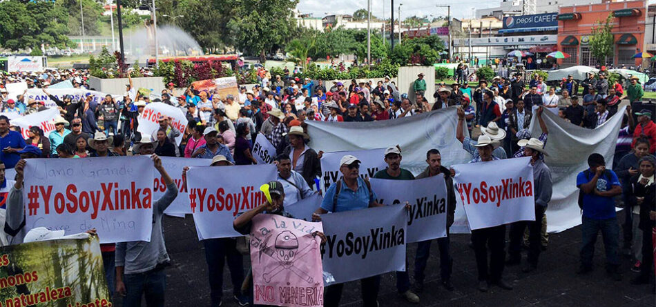 Guatemala. Pueblo Xinka exige cese de actividad minera. Masiva movilización en la capital