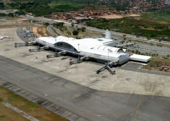 Aeropuertos estatales pasarán a manos privadas en Brasil
