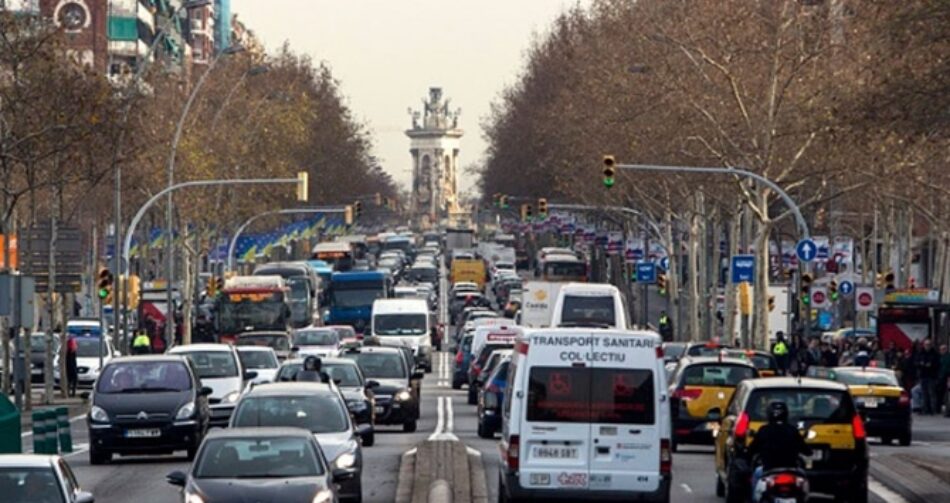 La campaña ‘Menos coches, más salud’ reclama medidas más efectivas contra la contaminación de Barcelona