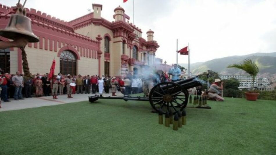 Pueblo venezolano celebra natalicio de Hugo Chávez