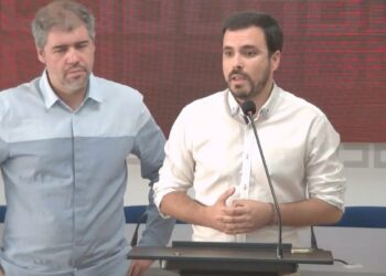 Garzón cree que Rajoy no dirá “toda la verdad” cuando se siente mañana en el banquillo como testigo de la trama Gürtel “porque en lo que tiene que ver con corrupción nunca lo hace”