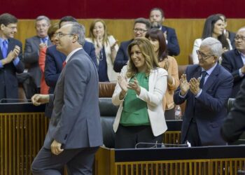 Podemos Andalucía señala a Durán como máximo responsable de las ‘comisiones fantasma’ del Parlamento y pide su dimisión