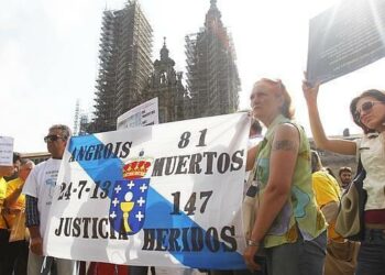 Plataforma Víctimas Tren Santiago: «queremos destapar la verdad y que se depuren todas las responsabilidades»